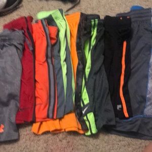 Lot of 8 Boys shorts size Medium
